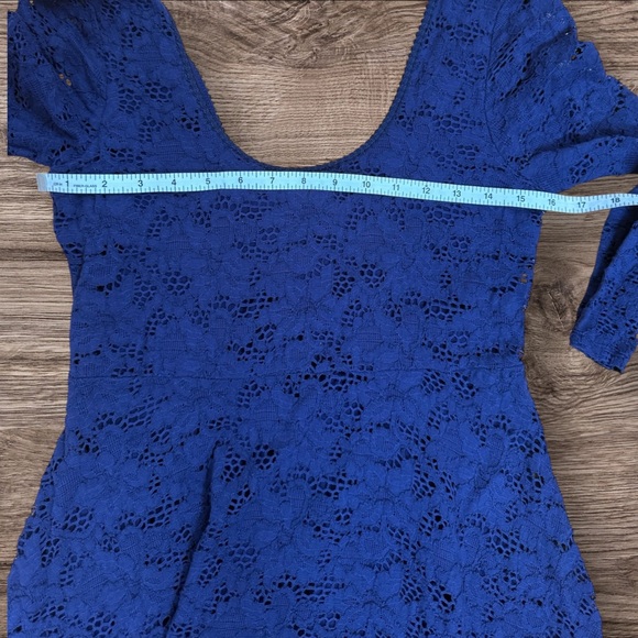 FREE PEOPLE Navy Blue Lace Fit & Flare Mini Dress Scoop Neck 3/4 Sleeve Size M - Picture 11 of 11